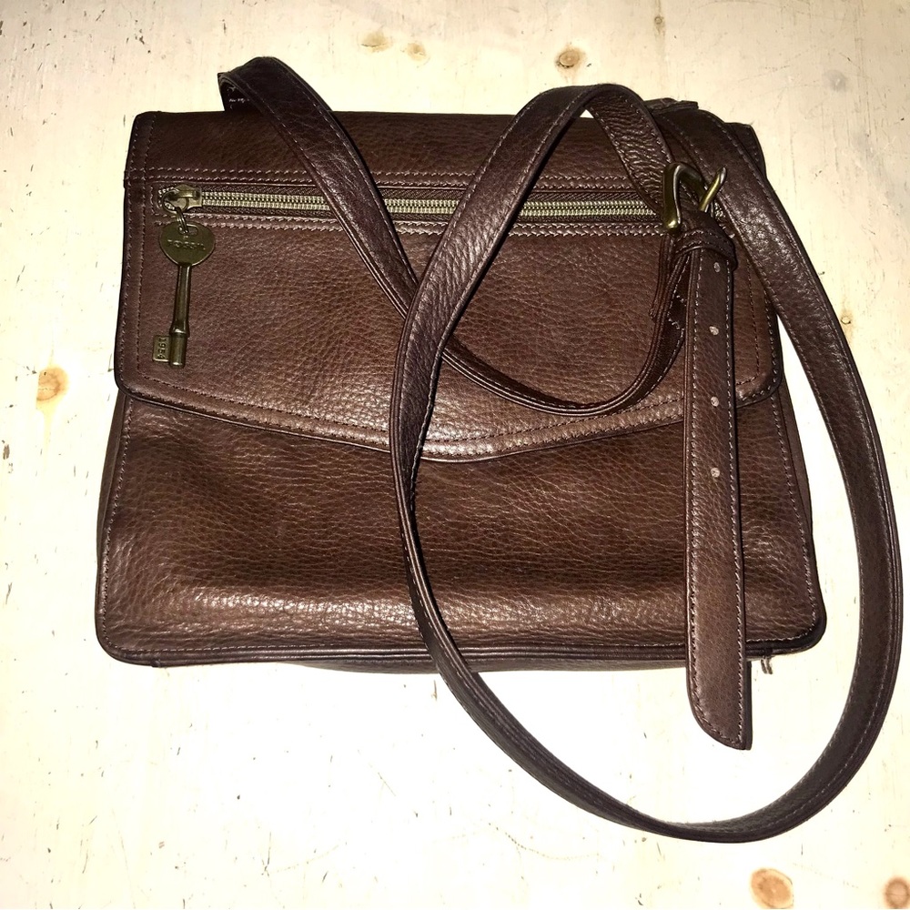 Fossil Pebbled Brown Leather Crossbody Bag Medium Size NICE!